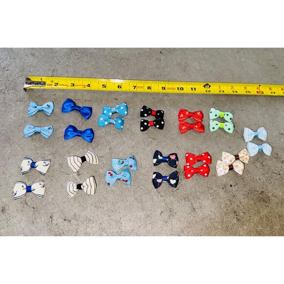 Pair of 13 Multi Varies Patterns Pet Dog Hair Clips Cat Puppy Bows Accessories - Picture 3 of 3